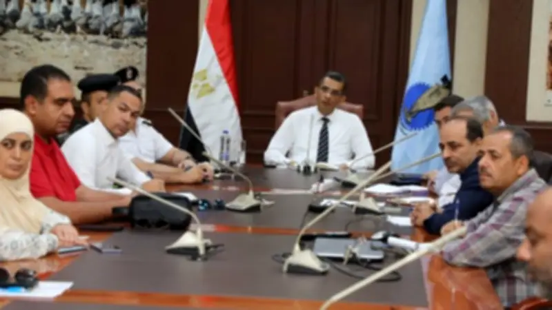 محافظ البحر الأحمر يعلن بدء الصرف الصحي بالكوثر وإحلال شبكة الشيراتون