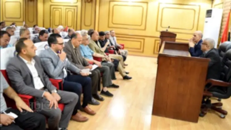 اجتماع موسع بجامعة بني سويف لبحث الاستعداد لامتحانات نهاية العام