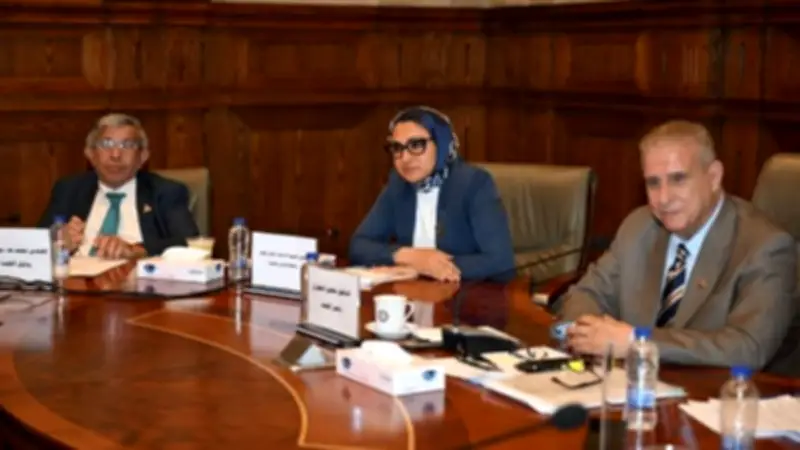 محافظ الوادي الجديد تشارك في اجتماع لجنة الزراعة والري بمجلس الشيوخ