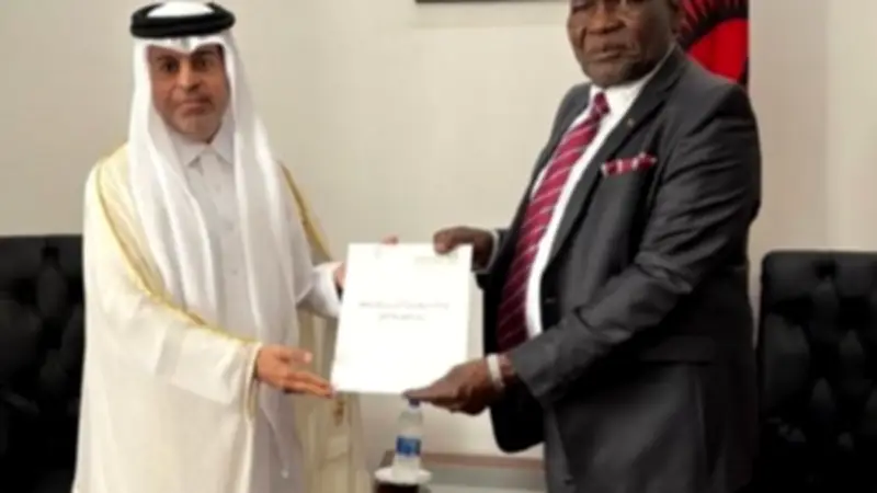 أمير قطر يوجه رسالة خطية لرئيس مالاوي لتعزيز العلاقات الثنائية