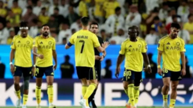 النصر بثلاثي رونالدو وماني وفيليكس لمواجهة ضمك في حسم لقب الدوري السعودي
