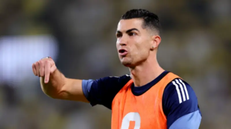 بالفيديو.. رونالدو يشعل ملعب النصر قبل مواجهة ضمك الحاسمة