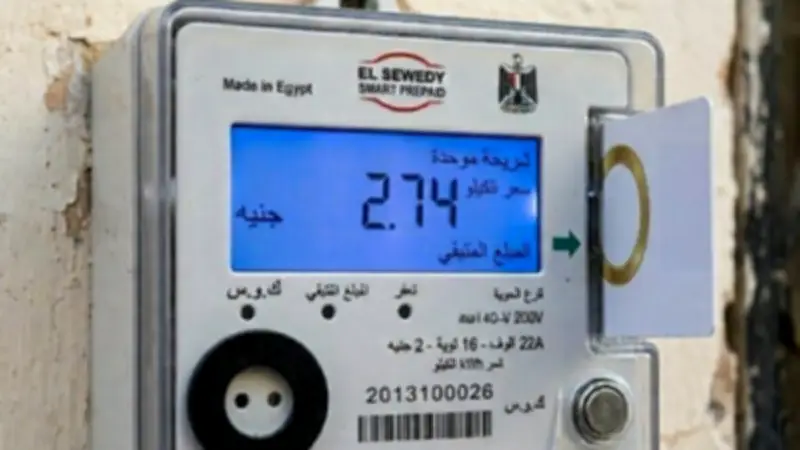 مصطفى بكري: أزمة العدادات الكودية مستمرة ومطالبات بحل شكاوى الفواتير والغرامات