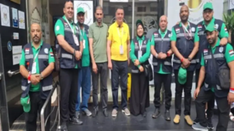 رئيس بعثة حج الجمعيات يتفقد مقر حجاج البحر الأحمر بمكة