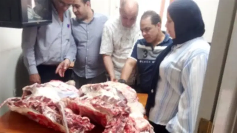ضبط طن لحوم ودواجن فاسدة في حملات تموينية بالغربية