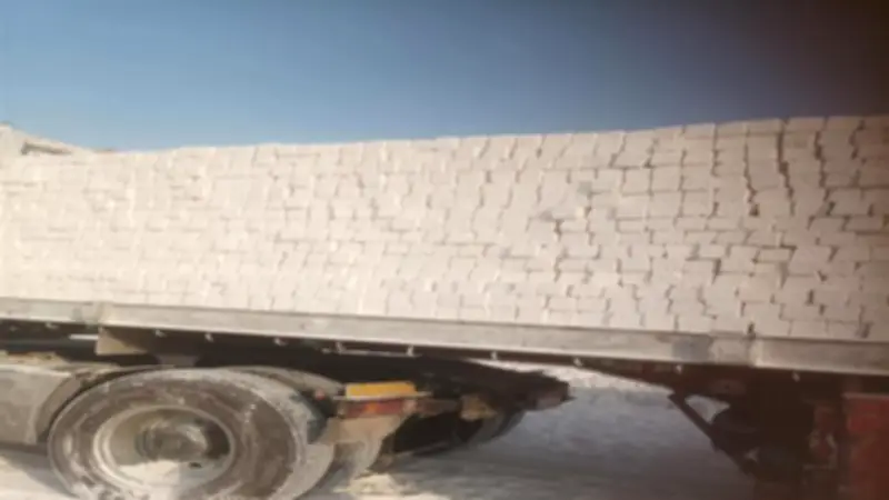 محافظ سوهاج ومدير الأمن يطلقان خطة محكمة لحظر طوب البلوك الأبيض