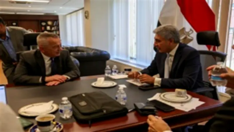 وزير السياحة: مصر نموذج رائد في استرداد الآثار خلال لقاء بنيويورك