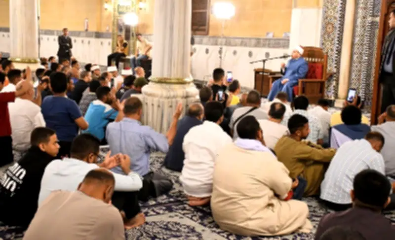 الأوقاف تحيي الليلة الخامسة من ليالي ذي الحجة بمسجد الإمام الحسين