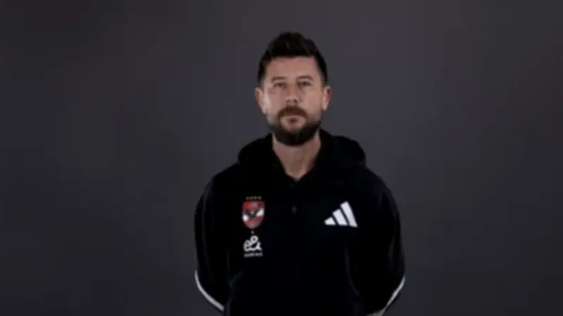 الأهلي ينهي تعاقد لوبوف بالتراضي ويترقب صفقة الحملاوي
