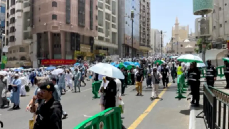 رئيس بعثة الحج الرسمية يحذر من التعرض للشمس ويوجه نصائح هامة للحجاج