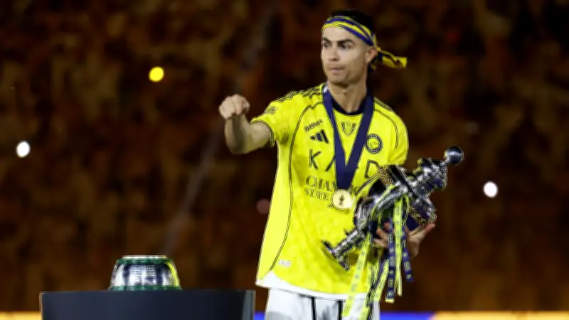 رونالدو يوجه رسالة شكر لجماهير النصر بعد التتويج بالدوري السعودي