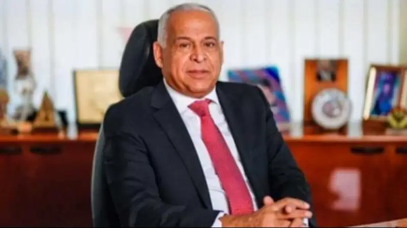 فرج عامر يدعو للاكتتاب الجماهيري لحل أزمات قيد الأندية المصرية