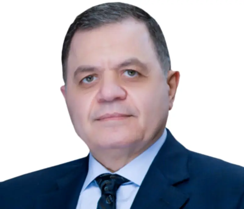 وزير الداخلية يهنئ وزير الدفاع ورئيس الأركان بعيد الأضحى المبارك