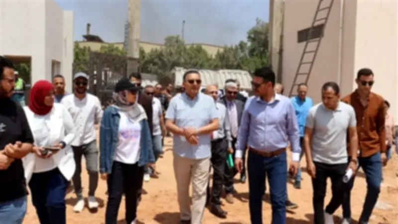 محافظ القليوبية يتفقد مشروع حضانة السيارات المخالفة بالخانكة