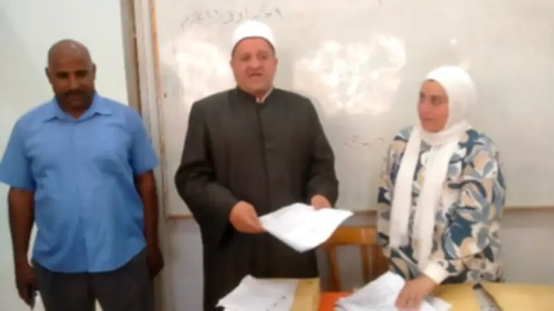 رئيس القليوبية الأزهرية يتفقد كنترول الابتدائية ويشدد على الدقة والشفافية
