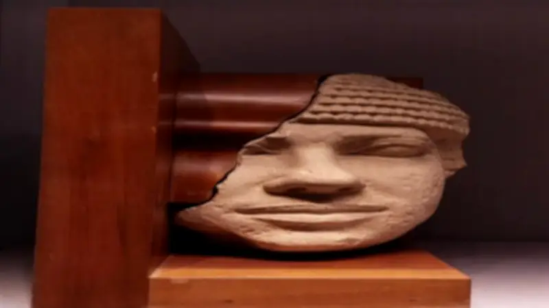 مصفف شعر الملك.. قصة تمثال "رع ور" بالمتحف المصري