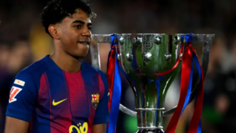لامين يامال يخالف نجوم برشلونة من أجل حلم المونديال