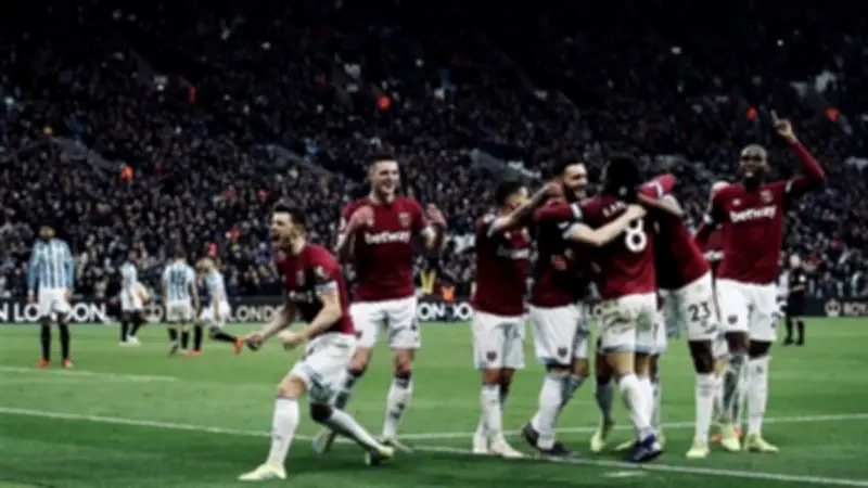 تعادل سلبي بين وست هام وليدز في الشوط الأول بالدوري الإنجليزي