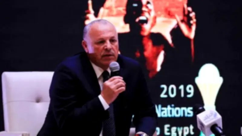 أبو ريدة يهنئ منتخب الناشئين ويتعهد بدعم كامل بعد التأهل للمربع الذهبي