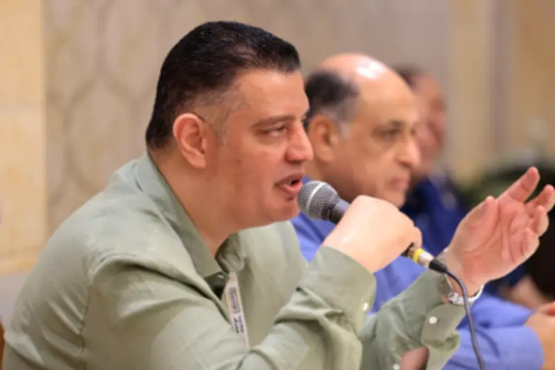 رئيس بعثة حج الجمعيات يستعرض خطة تصعيد الحجاج ويشدد على بطاقة نسك