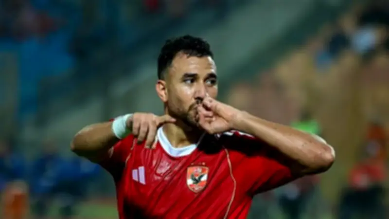 تريزيجيه يعادل رقم بركات وأبوتريكة وحسام حسن كهداف للأهلي بأفريقيا