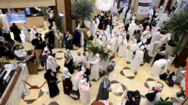 بدء تصعيد حجاج الجمعيات الأهلية إلى عرفات في رحلة الركن الأعظم