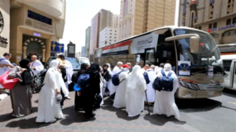 بدء تصعيد حجاج الجمعيات الأهلية إلى عرفات في أجواء آمنة