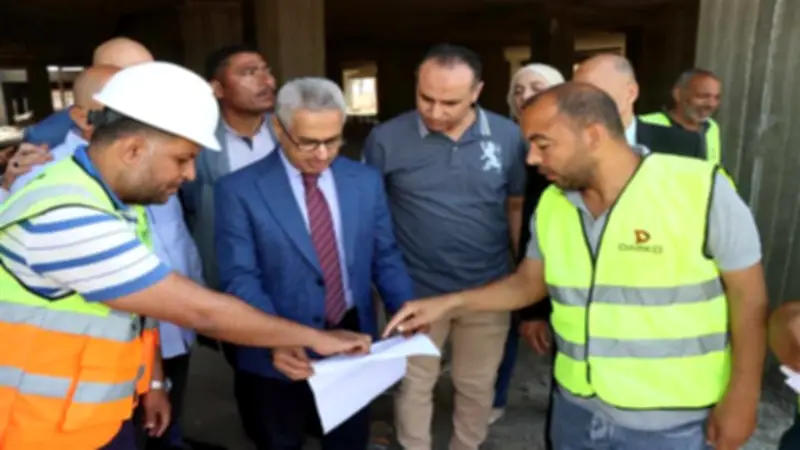 محافظ بني سويف يتفقد مشروعي تطوير مستشفيي ببا وسمسطا المركزيين