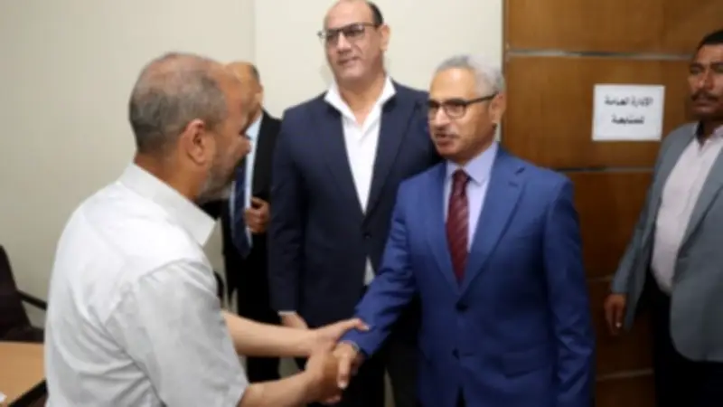 محافظ بني سويف يهنئ العاملين بالديوان العام بمناسبة عيد الأضحى