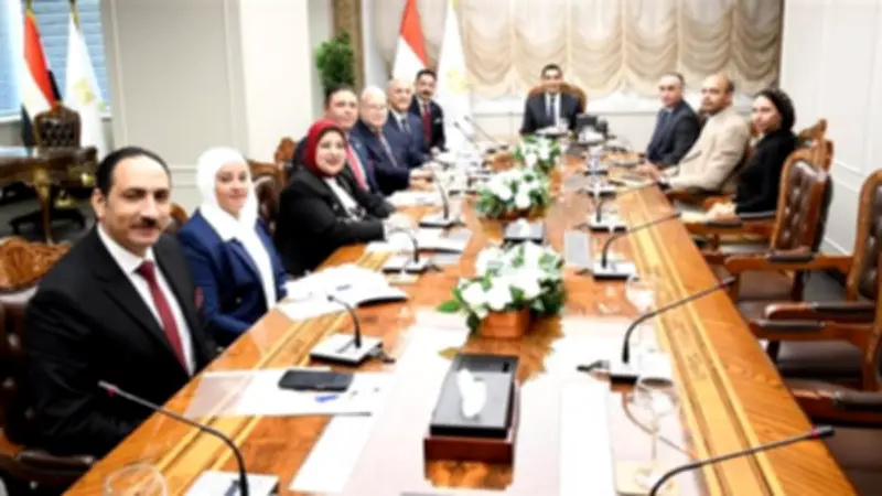وزير الرياضة يتابع استعدادات بطولة العالم للكاراتيه واجتماعات "أيرون مان"