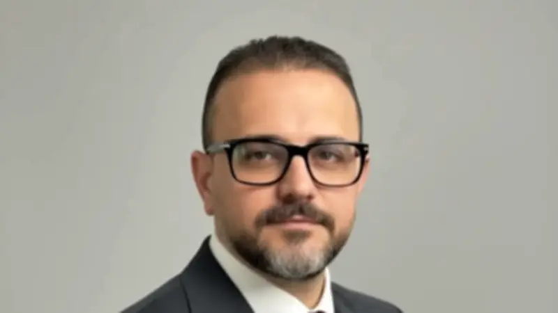 الوفد يعلن فصل أي عضو يتخذ السب والقذف منهجاً وأسلوباً