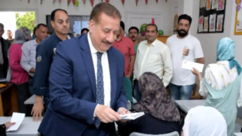 محافظ بورسعيد يتفقد جمعية التثقيف الفكري ويوجه برفع كفاءة الصرف الصحي