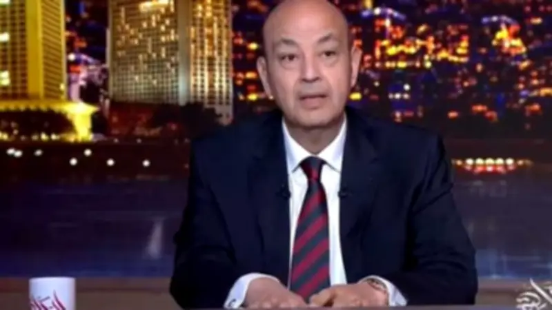 عمرو أديب يحتفل بالعيد مع لاعبي الزمالك بعد التتويج بالدوري