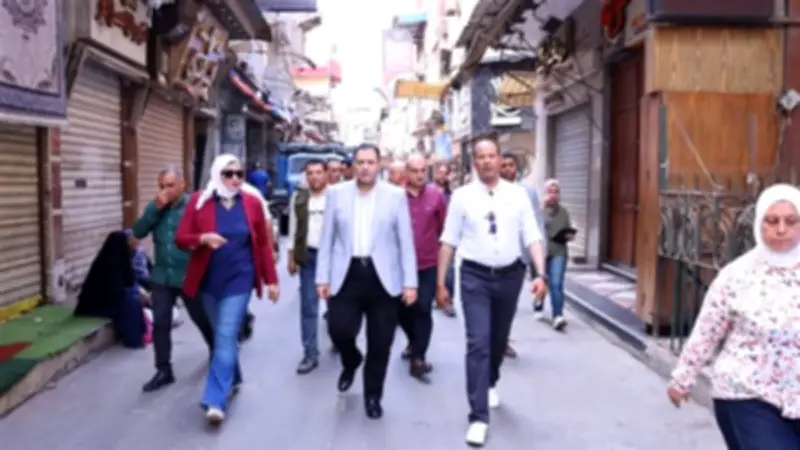 محافظ دمياط يواصل جولاته المفاجئة بالأسواق لمتابعة استعدادات عيد الأضحى