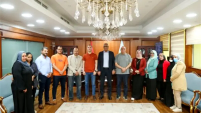 محافظ كفر الشيخ يلتقي مستفيدي إسكان تحيا مصر بعد إنهاء أزمتهم