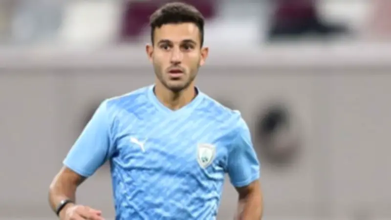 حمدي فتحي يغيب عن ودية مصر وروسيا بسبب الإنذارات