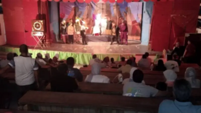 ختام العرض المسرحي "بيانولا" بالسويس وسط أنشطة ثقافية متنوعة