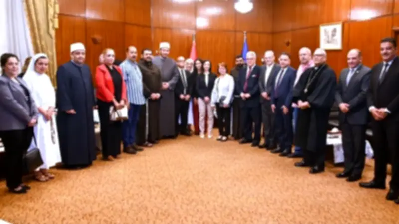 محافظ البحيرة تستقبل وفود المهنئين بعيد الأضحى في أجواء وطنية