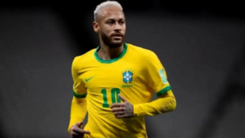 غياب نيمار عن ودية مصر والبرازيل استعدادًا لكأس العالم