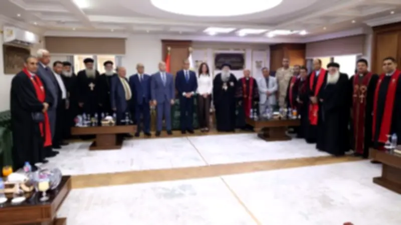محافظ الجيزة يستقبل وفود الكنائس للتهنئة بعيد الأضحى