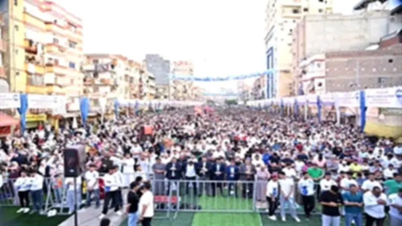فعاليات مبهجة للأطفال.. الأحزاب تشارك المواطنين فرحة عيد الأضحى بساحات الصلاة