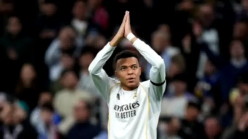 كيليان مبابي يتوج بجائزة أفضل لاعب في ريال مدريد للموسم الثاني توالياً