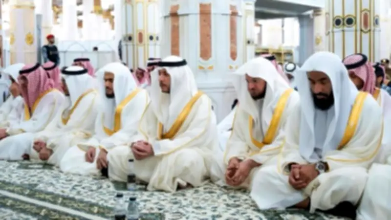 إمام المسجد النبوي: تقوى الله وصية للأولين والآخرين وعنوان صلاح الأمة