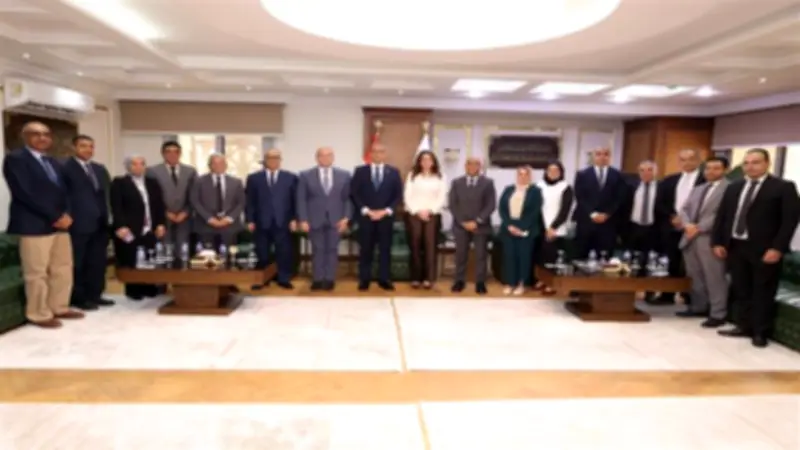 محافظ الجيزة يوجه بتكثيف التواجد الميداني والمرور الدوري لرصد المخالفات خلال إجازة العيد