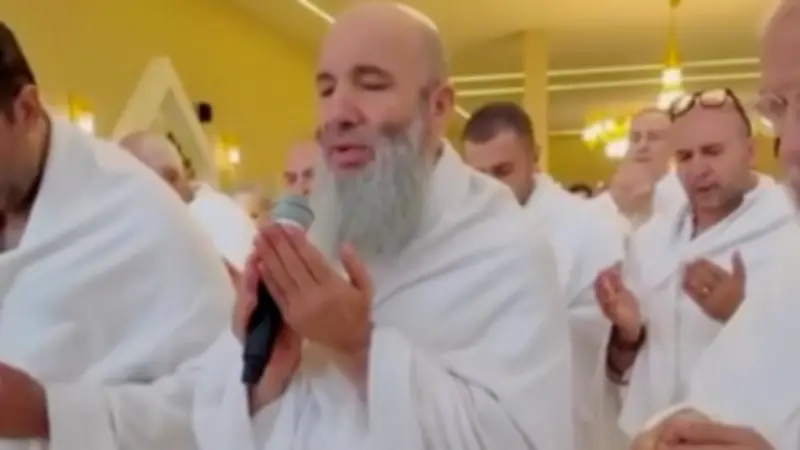 الشيخ محمد حسان يخطف القلوب بدعاء مؤثر على جبل عرفات