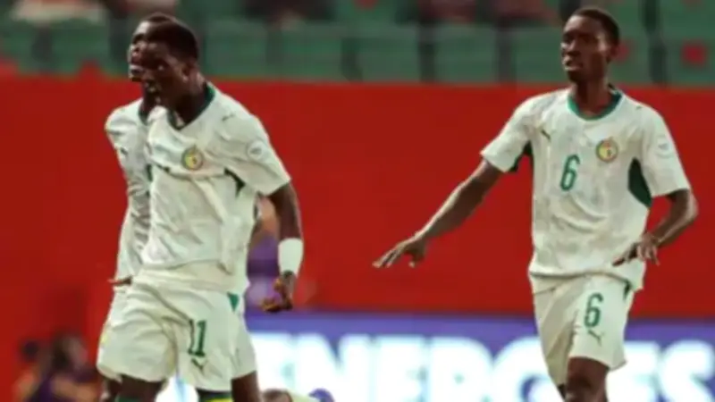 الكاف يفتح ملف عقوبات السنغال قبل نهائي أمم أفريقيا للناشئين