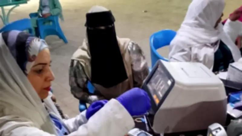 فرق المبادرات الرئاسية تواصل خدماتها المجانية للمواطنين بقنا خلال العيد