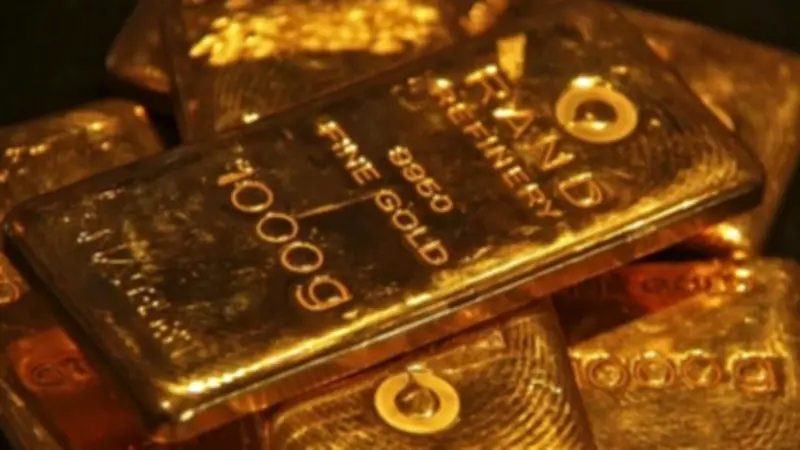 قفزة قياسية في أسعار الذهب بعد إعلان ترامب رفع حصار هرمز