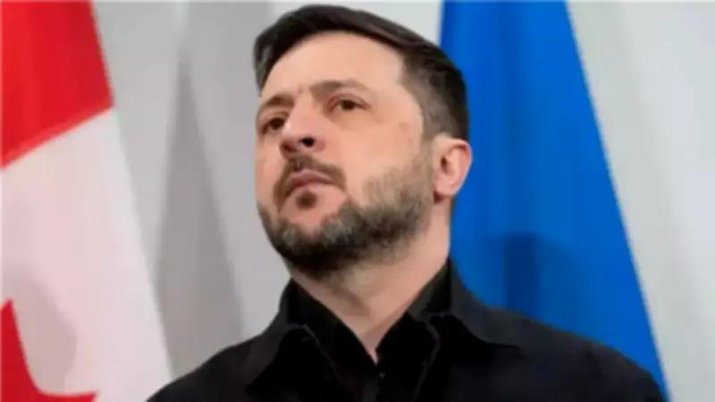زيلينسكي يحذر من هجوم روسي واسع ويؤكد أهمية الدفاع الجوي