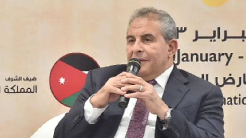 طاهر أبو زيد يهاجم صفقة إمام عاشور في الأهلي ويثير جدلاً واسعاً